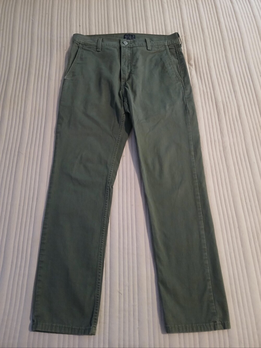 Levi’s 511 Slim Fit Chino Trousers Olive Green W31 L30